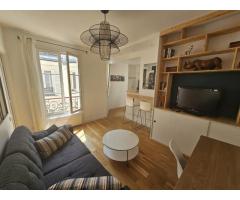 Furnished apartment in Rue Budé, on Ile St Louis in the 4th arrondissement.